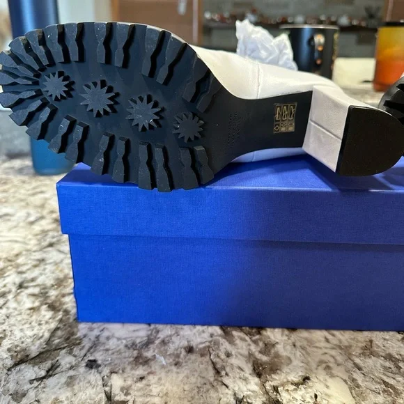 Stuart Weitzman Boots - Picture 6 of 12